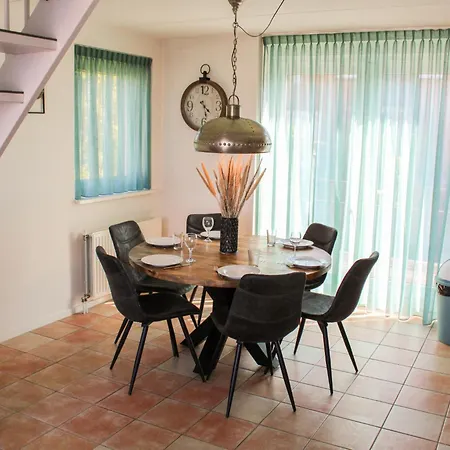 Oostergeest By Interhome Uitgeest